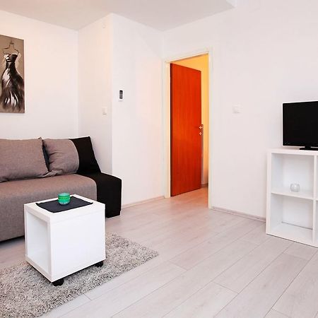 Apartments Park Vela Luka Room photo