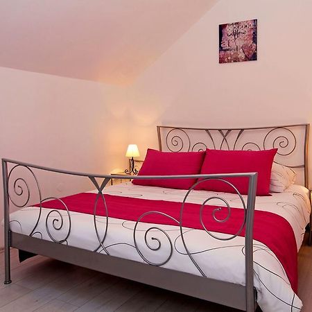 Apartments Park Vela Luka Room photo