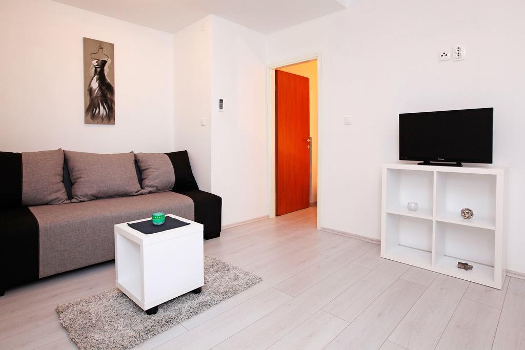 Apartments Park Vela Luka Room photo