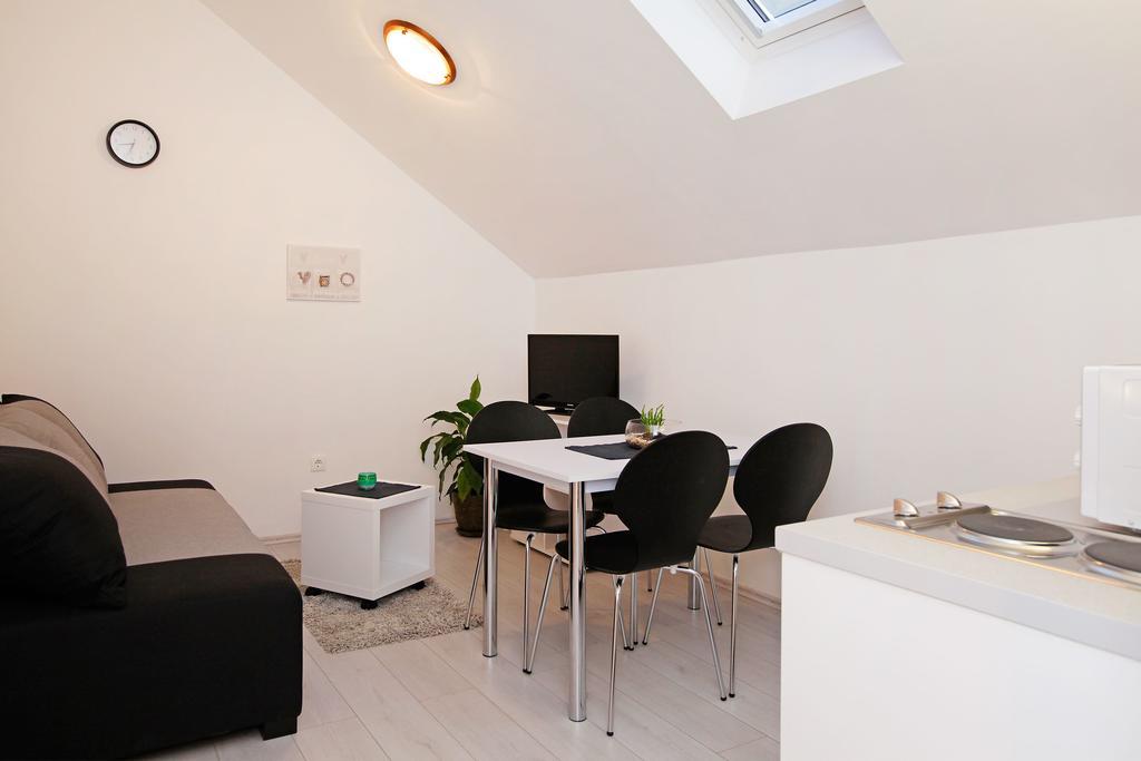 Apartments Park Vela Luka Room photo